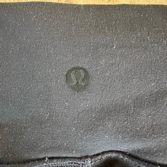 Lululemon True Self Crop Leggings Black Lattice Detail Luon Fabric Size 4 - Picture 5 of 9